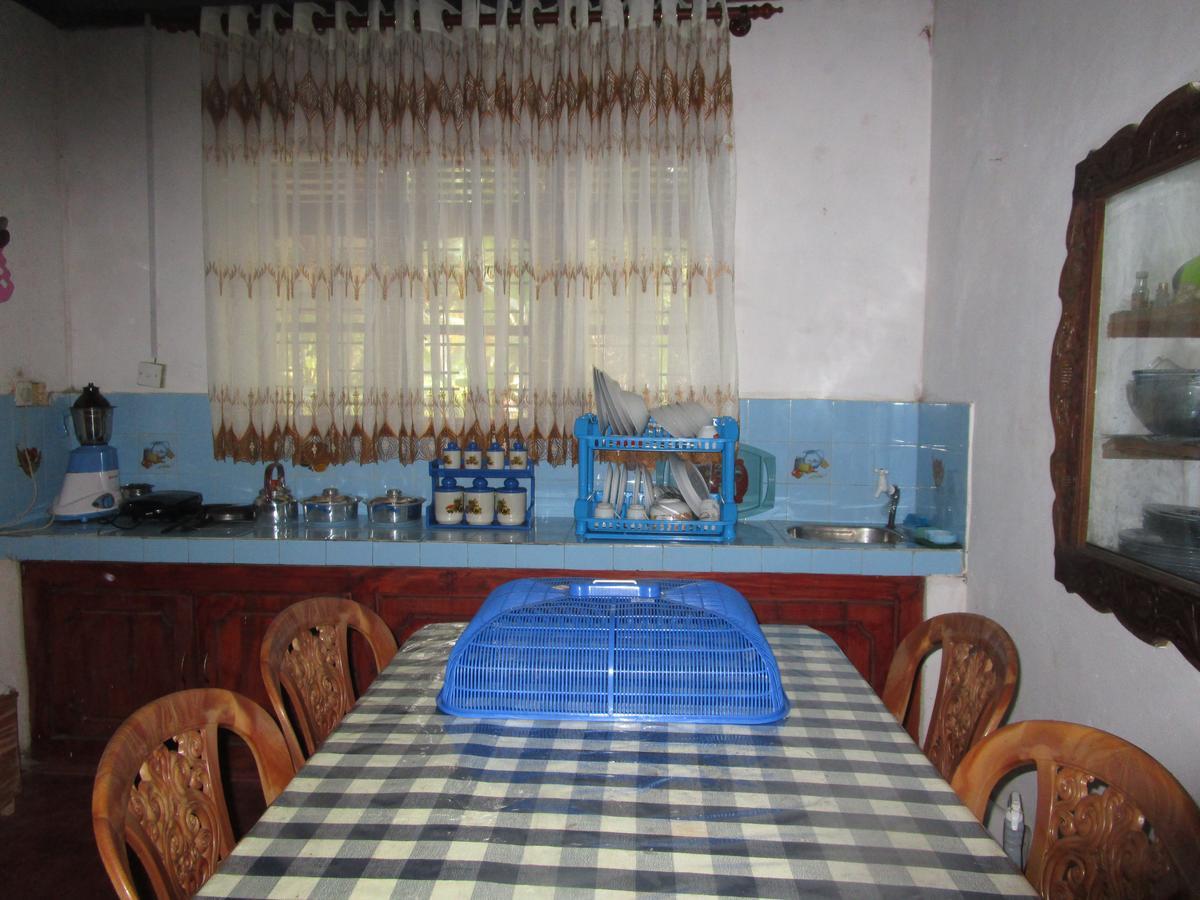 Maneesha Guest House Велігама Екстер'єр фото